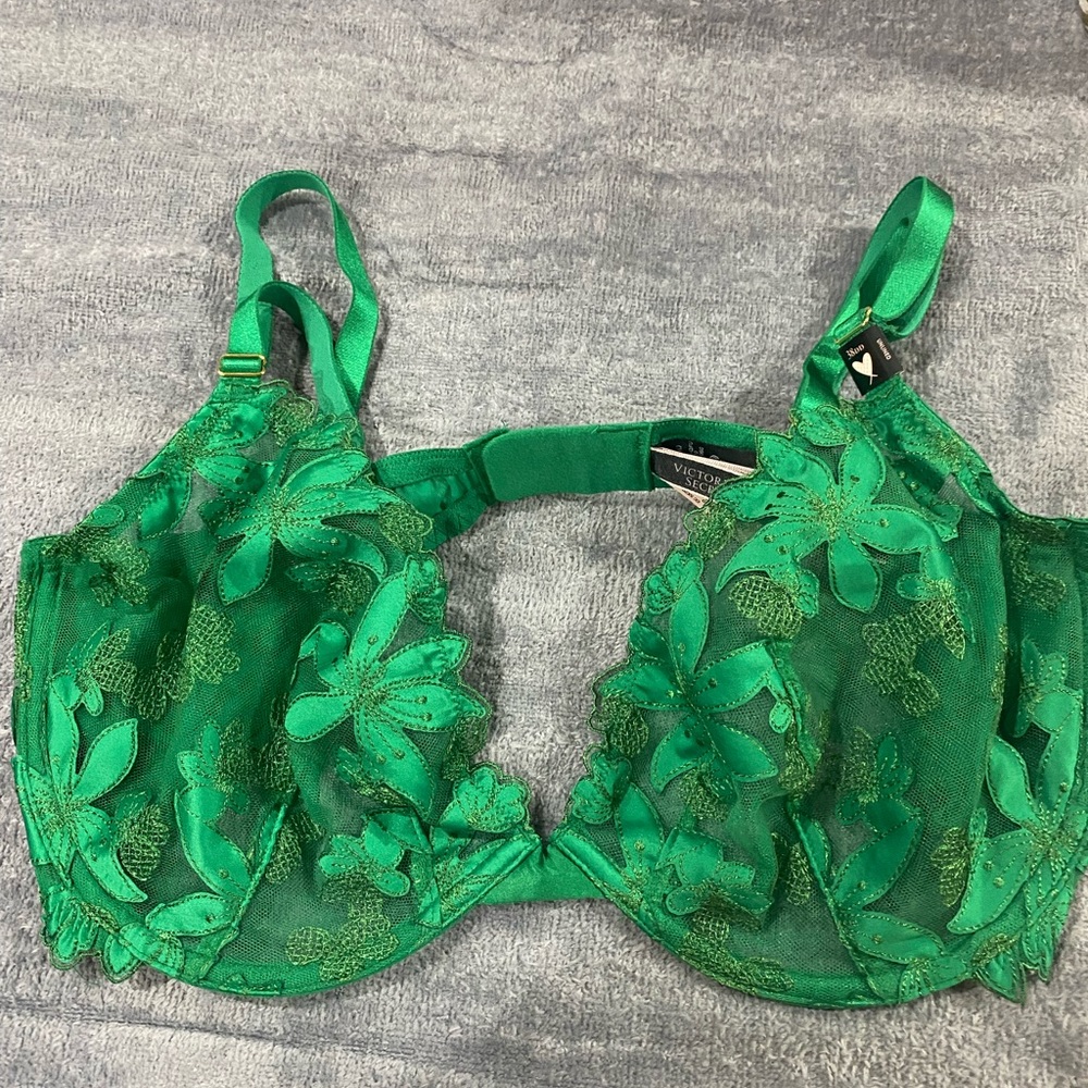 Victoria’s Secret Christmas Lace